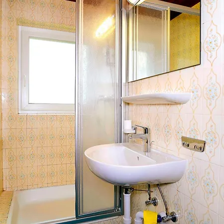 Prázdninový dům Sahra Tux